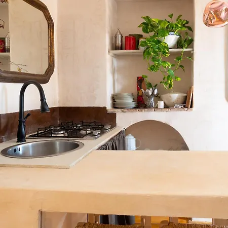 Botanica شقة كالكاتا